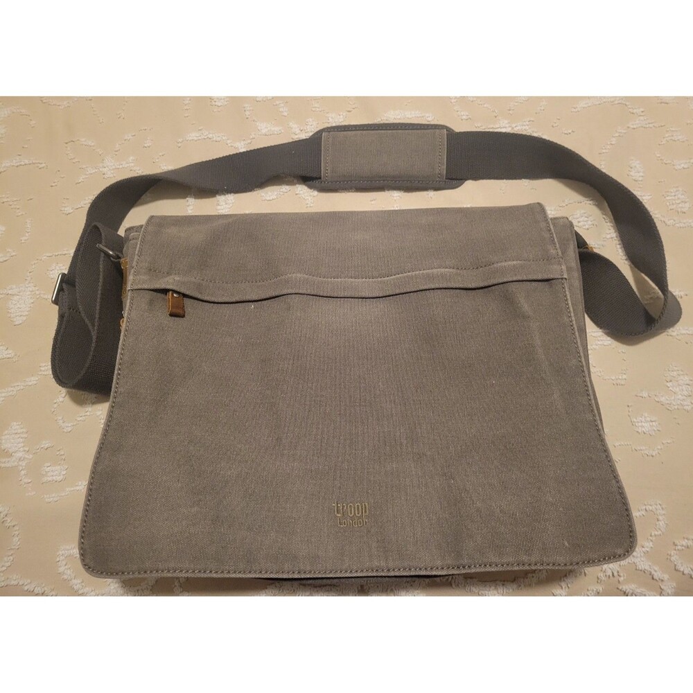 Troop London Laptop Messenger Bag Canvas 16" X 13" X 4" EUC